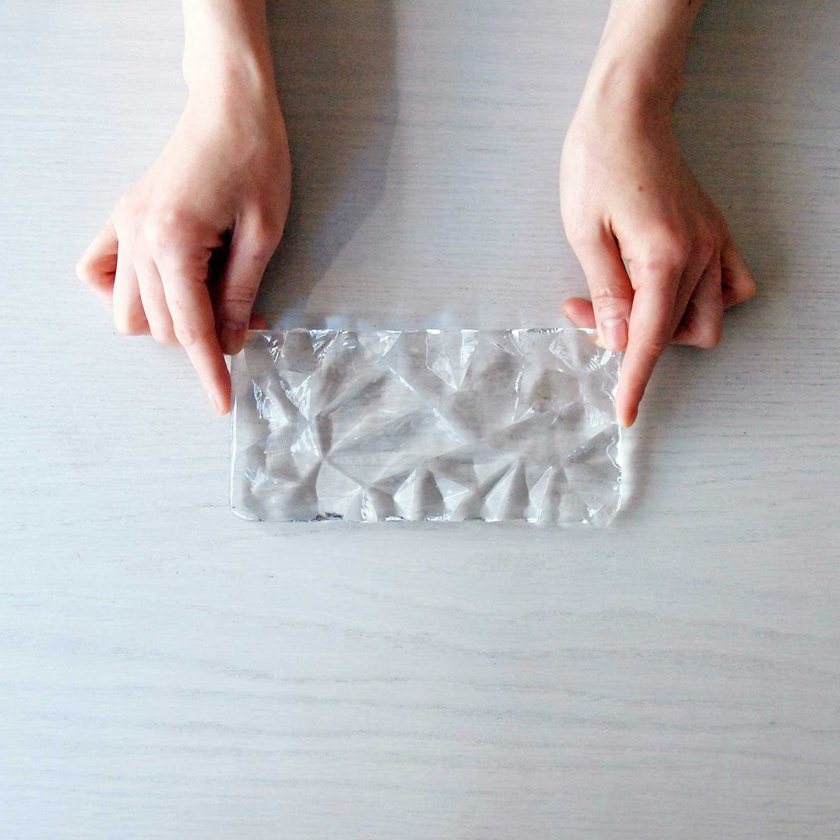 LIMPID PLATE - Rectangular Plate Clear, 7.1 inch
