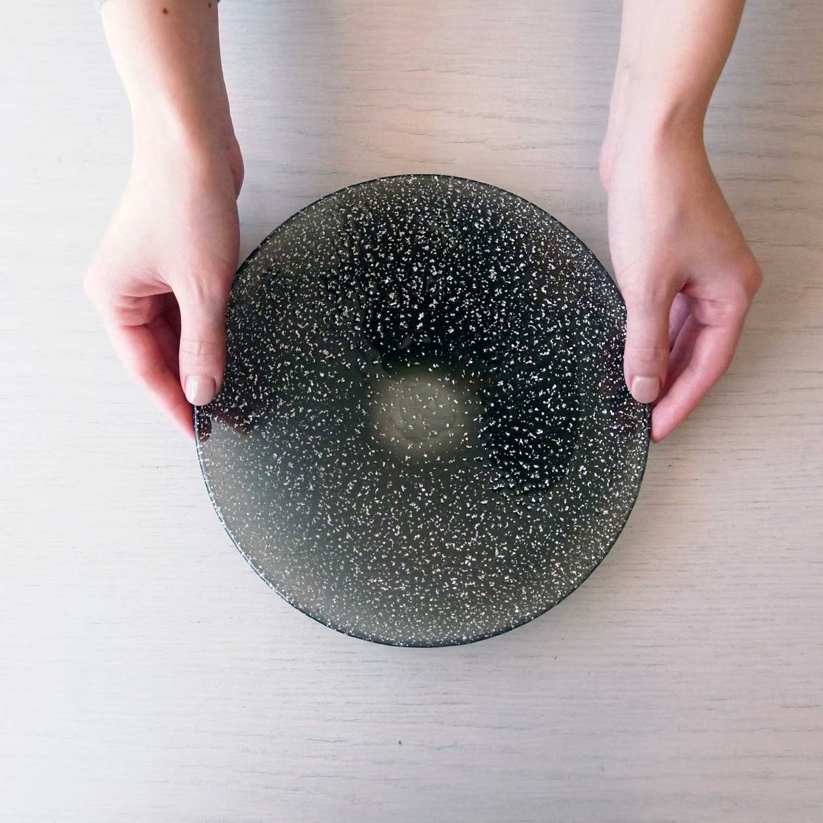 [NEW] CORIN - Plate Opalescent, 11inch (L)