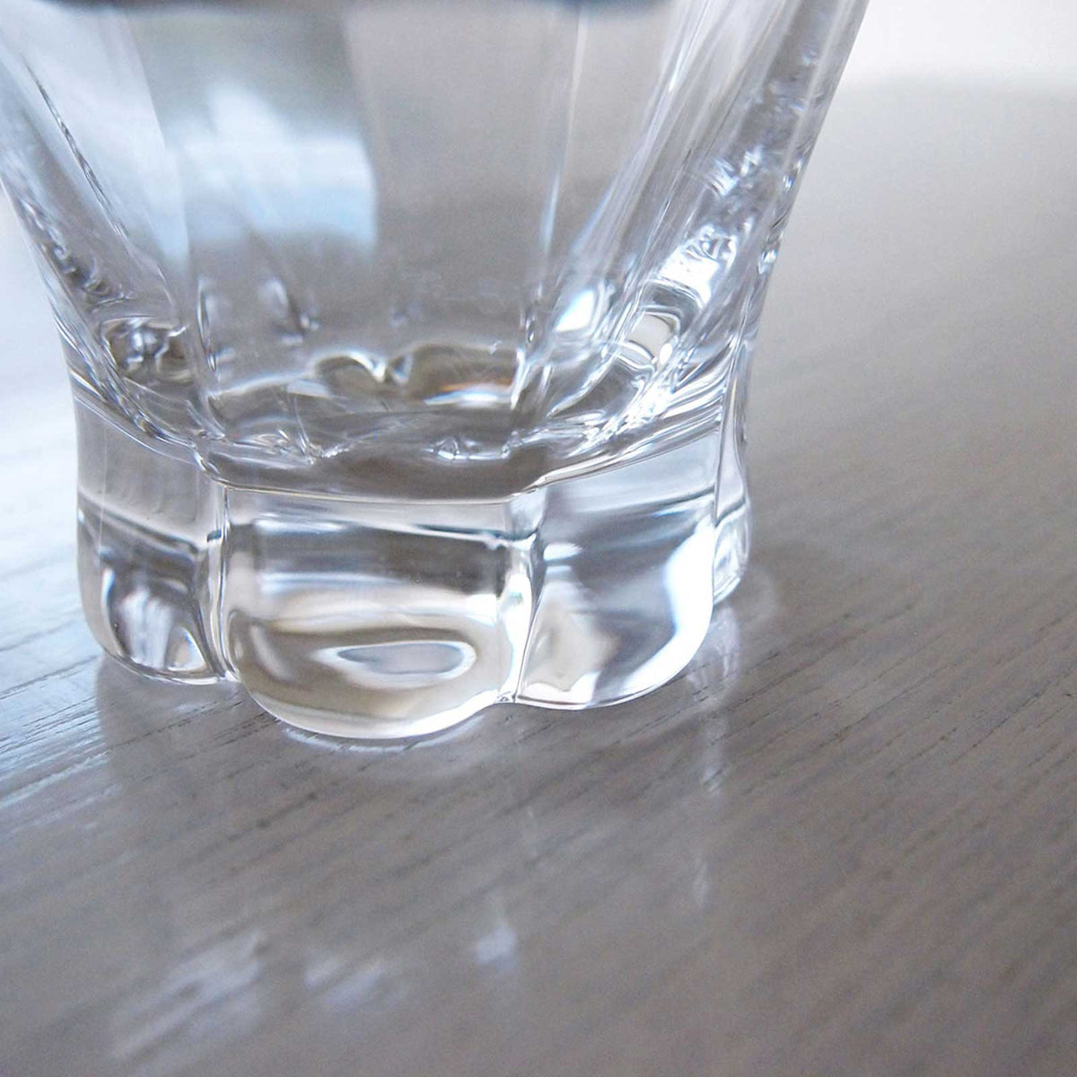 YAE - Clear, 9.8oz